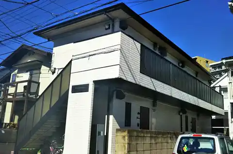 クレストセイセキ