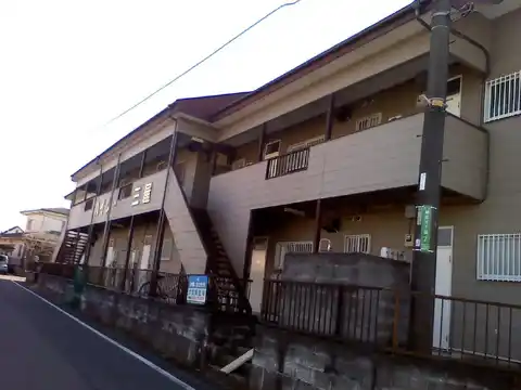 ハイツ三屋