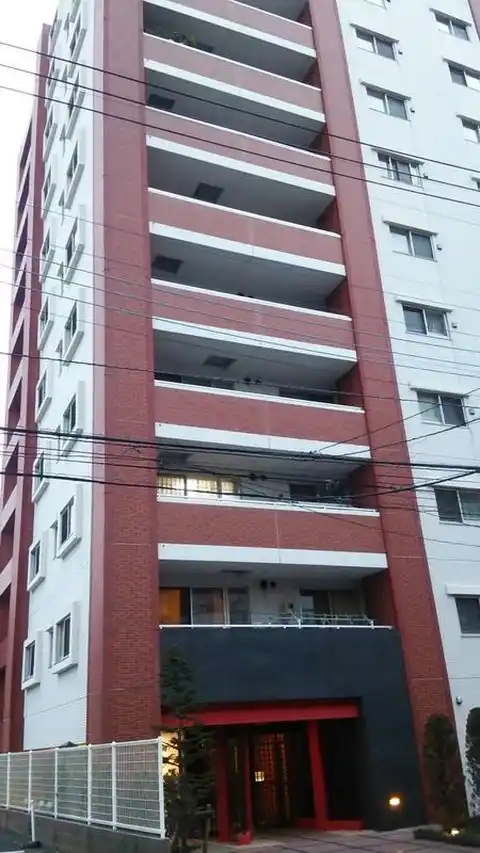 ネオスアクシア大和駅前