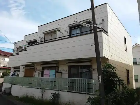 フレール小坂