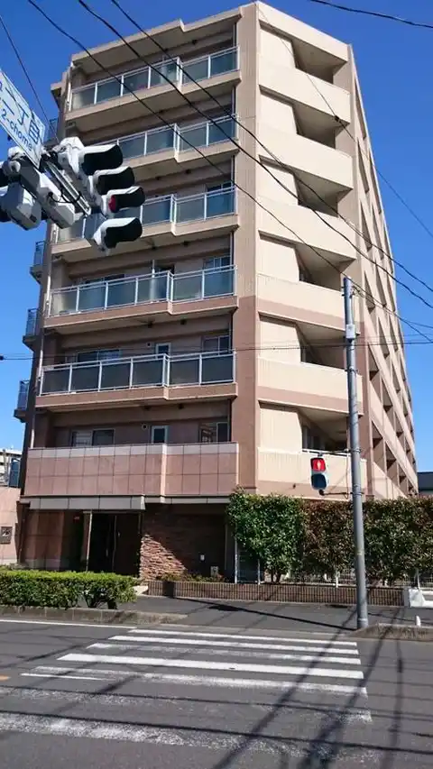 モナーク蕨中央