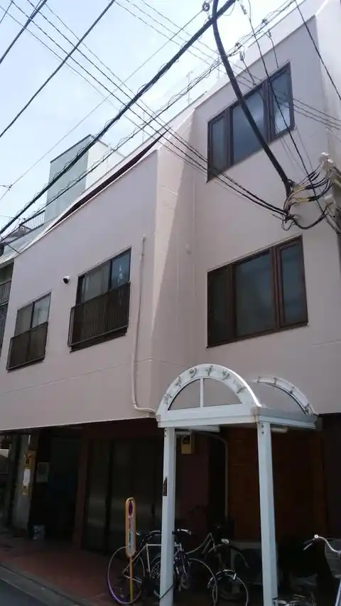 ハイツイシイ