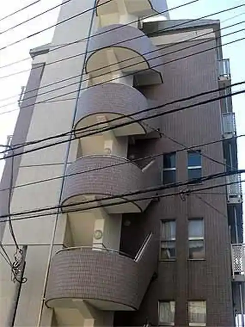 タウンコート麦田