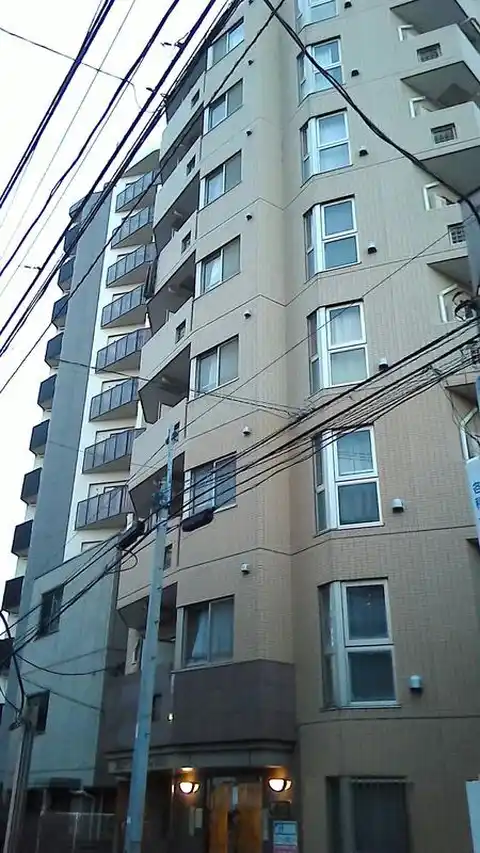 スカイコート市ヶ谷柳町