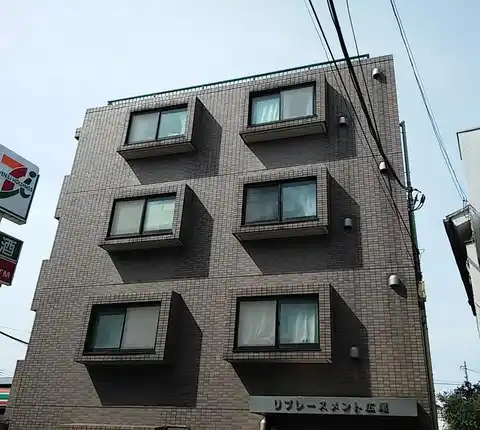 リプレースメント広尾