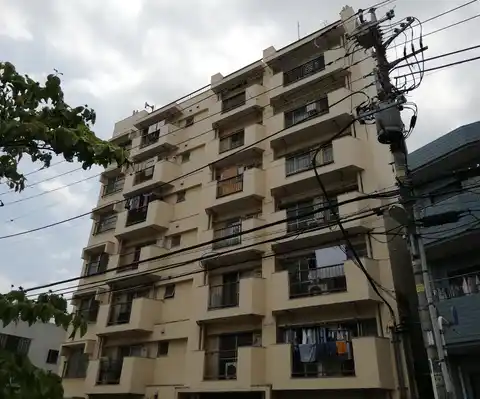 パラスト梅ケ丘