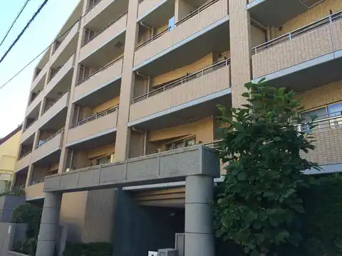 クレッセント目黒花房山