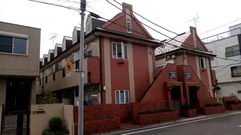 レオパレスプリムラA棟