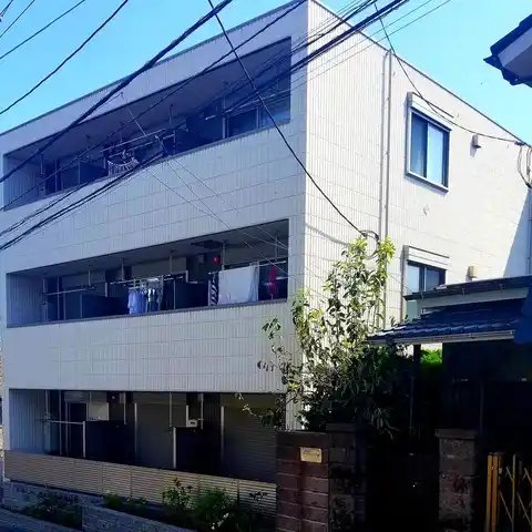 モンターニュ