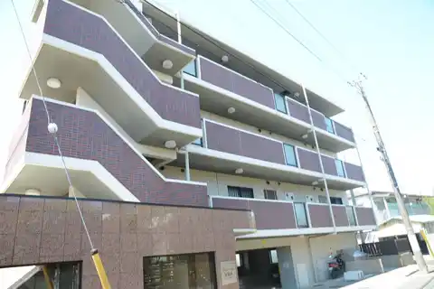 クレール加賀見