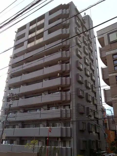 ロイヤルタワー春日