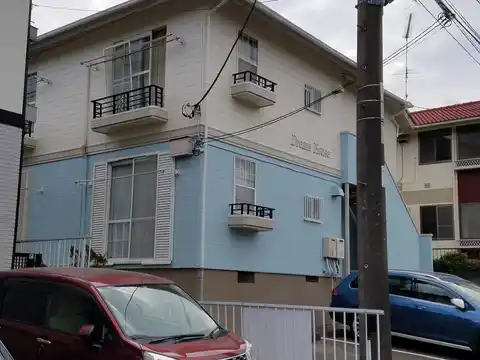 DREAMHOUSE