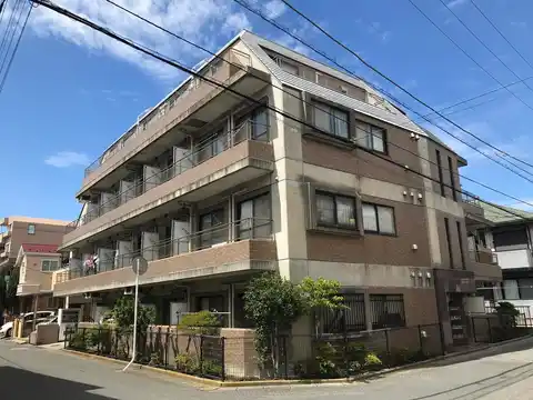 アベニール誠晃