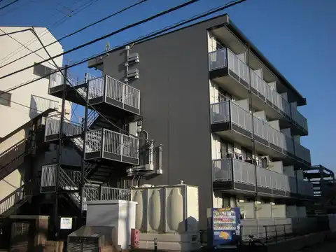 レオパレスグリーンガーデンⅣ