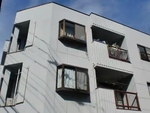 コーポファミール