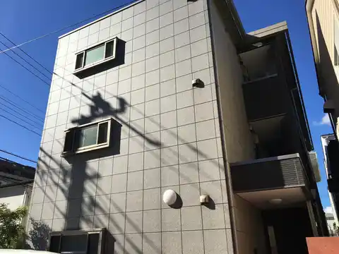 ウィステリアハウス