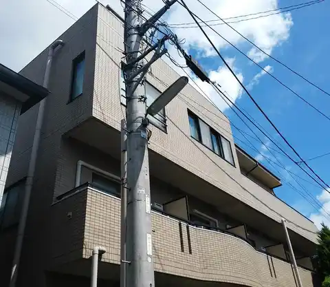 メゾンレーヴ
