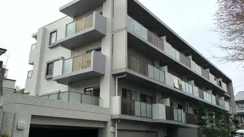 コリーヌ宮前公園