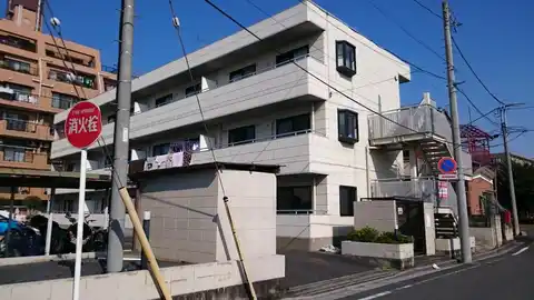 サミット・アサ