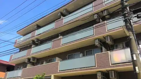 アドミラブール