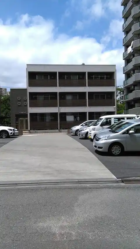 エレガンテ