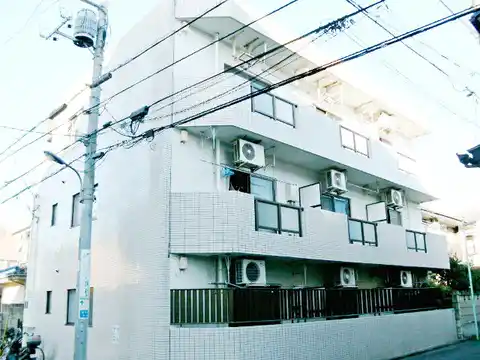 クリスタルハイム大泉