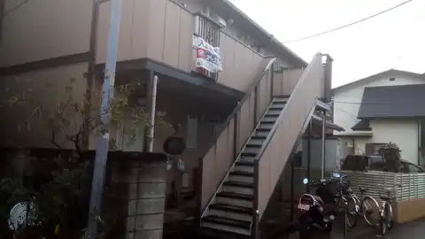 クレスト