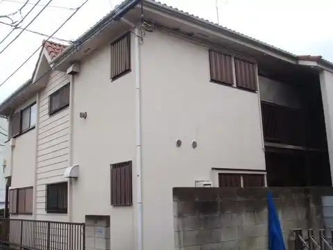 弘新ハイツ