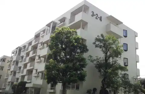 あざみ野団地3-2-4号棟