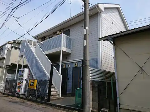 テラハウス