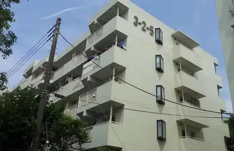 あざみ野団地3-2-5号棟
