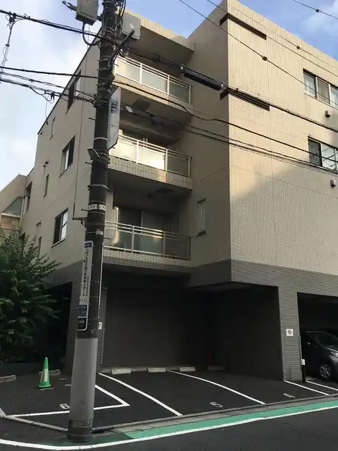 パインコート恵比寿