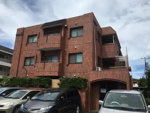 ヤーマ・インプリス