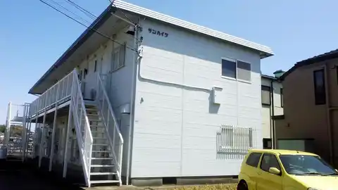 サンハイツ