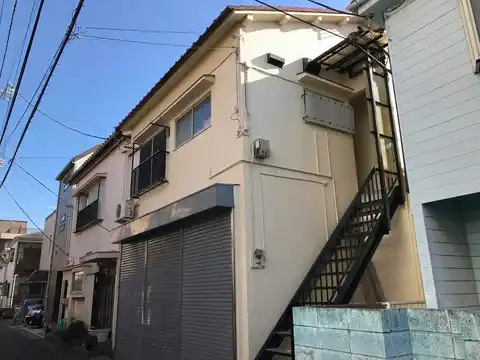 山路荘