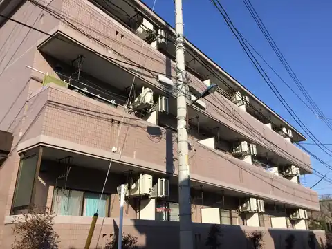 エレンシア春日町