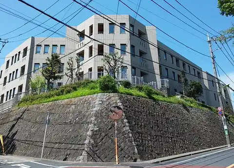 リジェ岡本