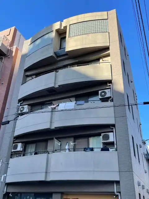 五月女ビル