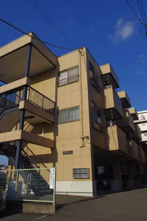 吉岡マンション