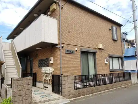 リビオン ホリ