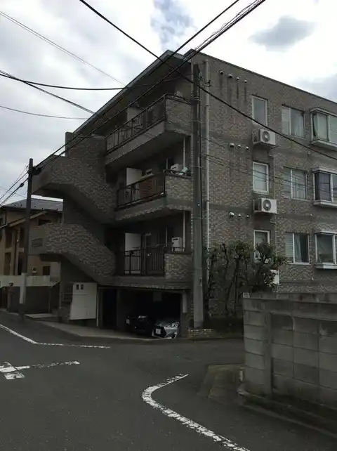 プレース柿の木坂
