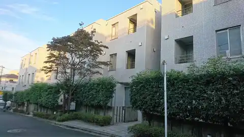 シルクホームズ上反町
