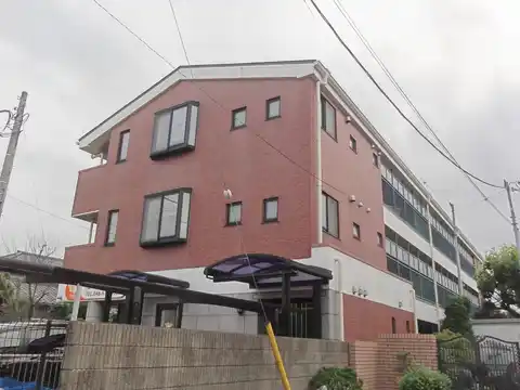 アートヒルズ