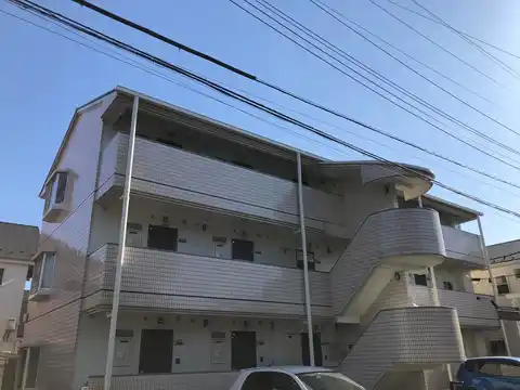 セゾン鶴ヶ岡