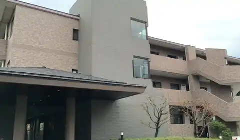 LakeHillsセンゾクコウエン