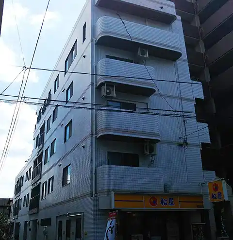 カームネスナカムラ