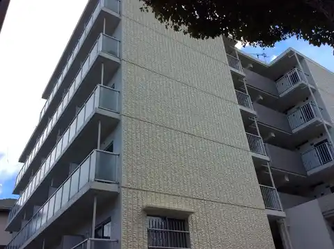 トラストビラ多摩センター