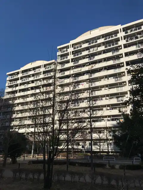 UR都市機構戸田団地1号棟