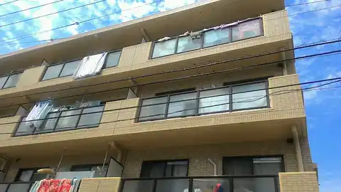 ベルヴィ新城