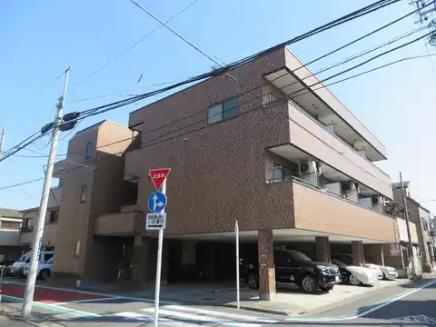 マンションラ・ブリューヌ